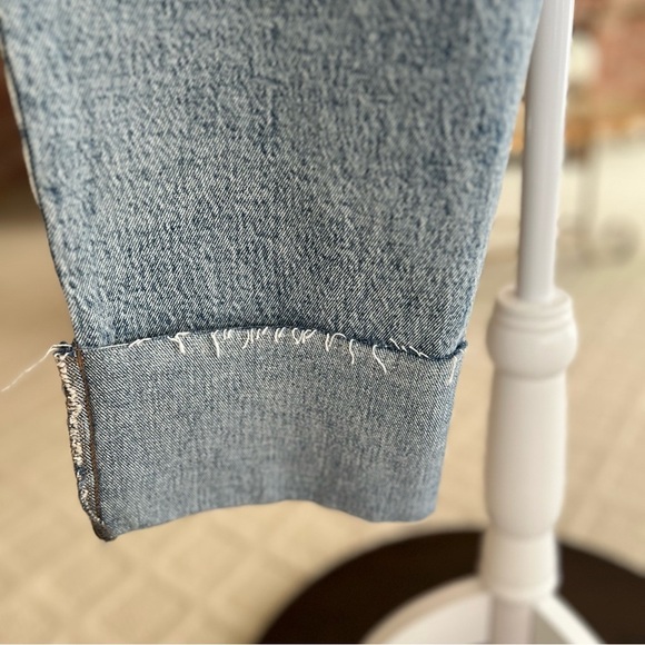 NWT Banana Republic Factory Jeans Cropped Blue Relaxed 29/8 Cuffed Stonewash - Picture 15 of 17